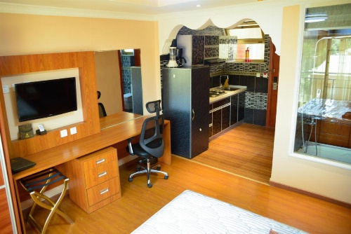 Emmad Apartment Hotel image 5